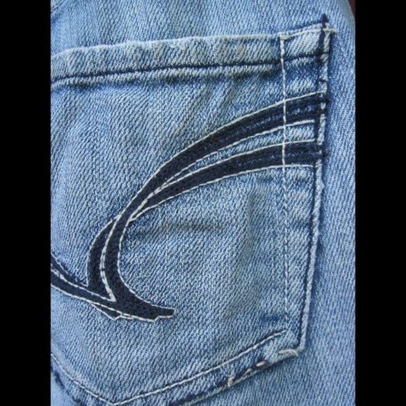 Hemmed 3R Refuge Blue Jean Pants Preowned Hole Some Flaws IS: 28.5 OS:37.5 W: 27 - Picture 6 of 16